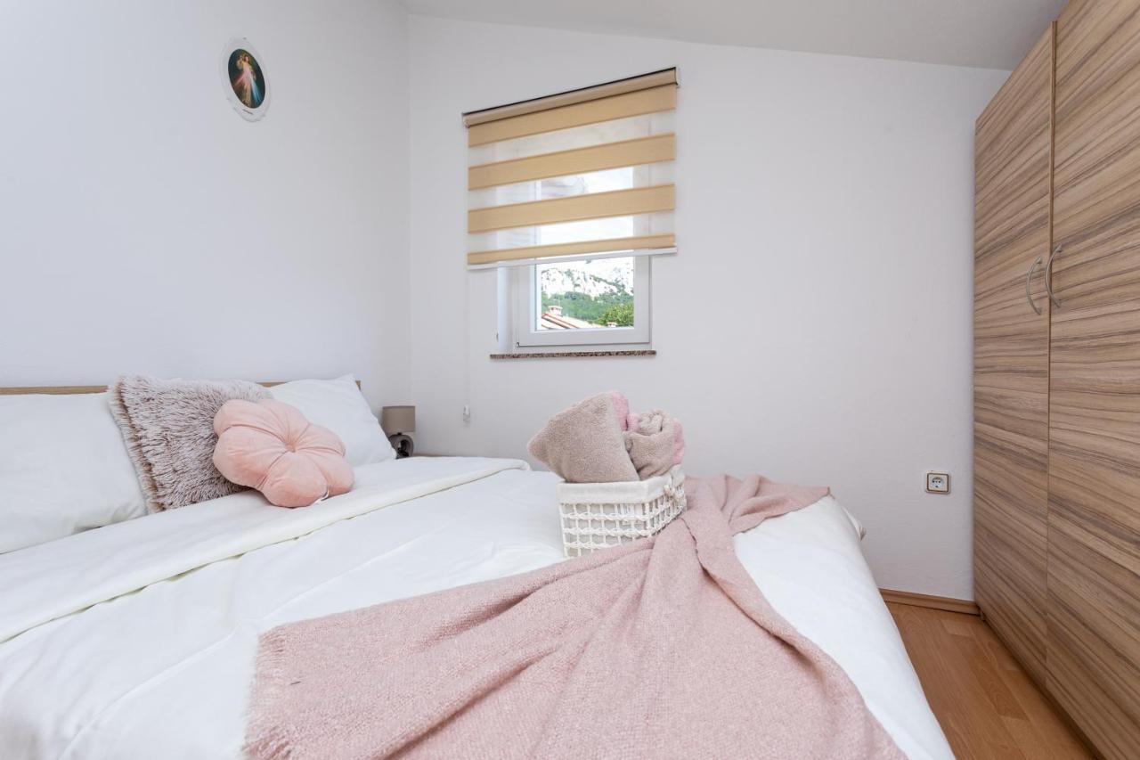 Apartments La Natalli Baška Eksteriør billede
