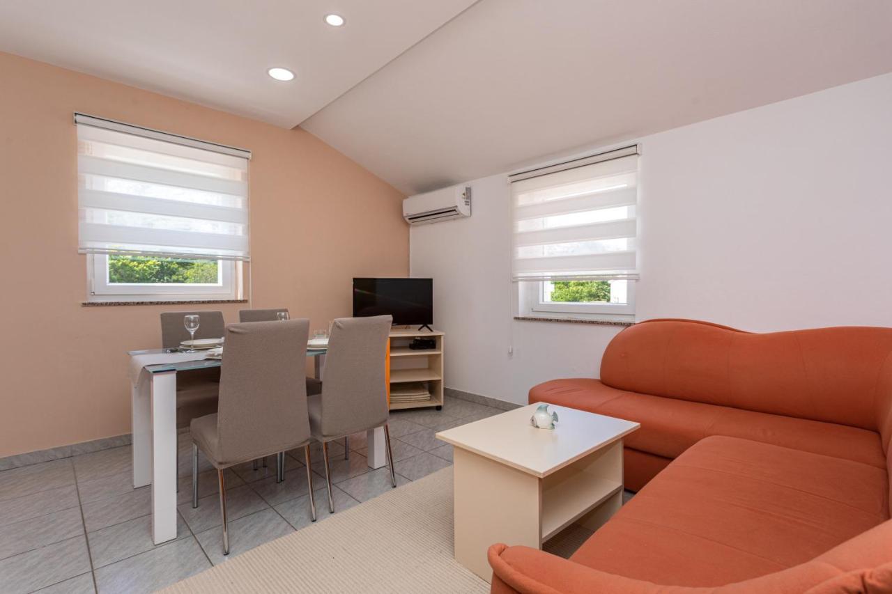 Apartments La Natalli Baška Eksteriør billede