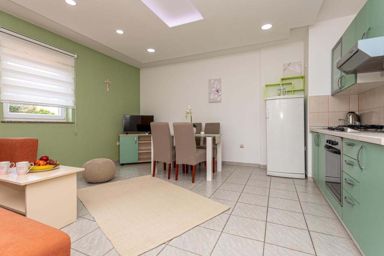 Apartments La Natalli Baška Eksteriør billede