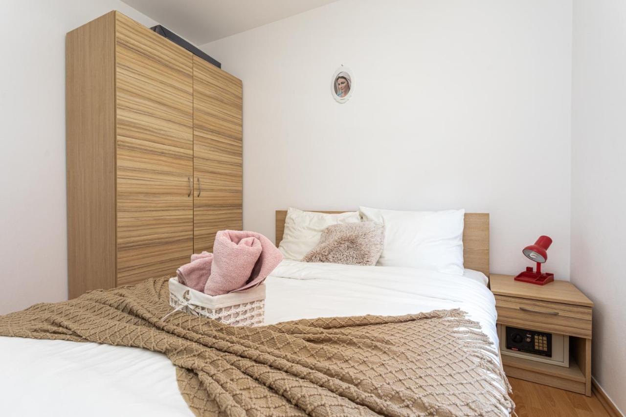 Apartments La Natalli Baška Eksteriør billede