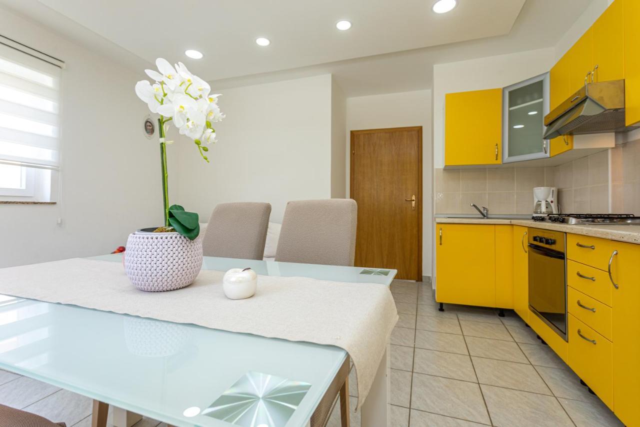 Apartments La Natalli Baška Eksteriør billede