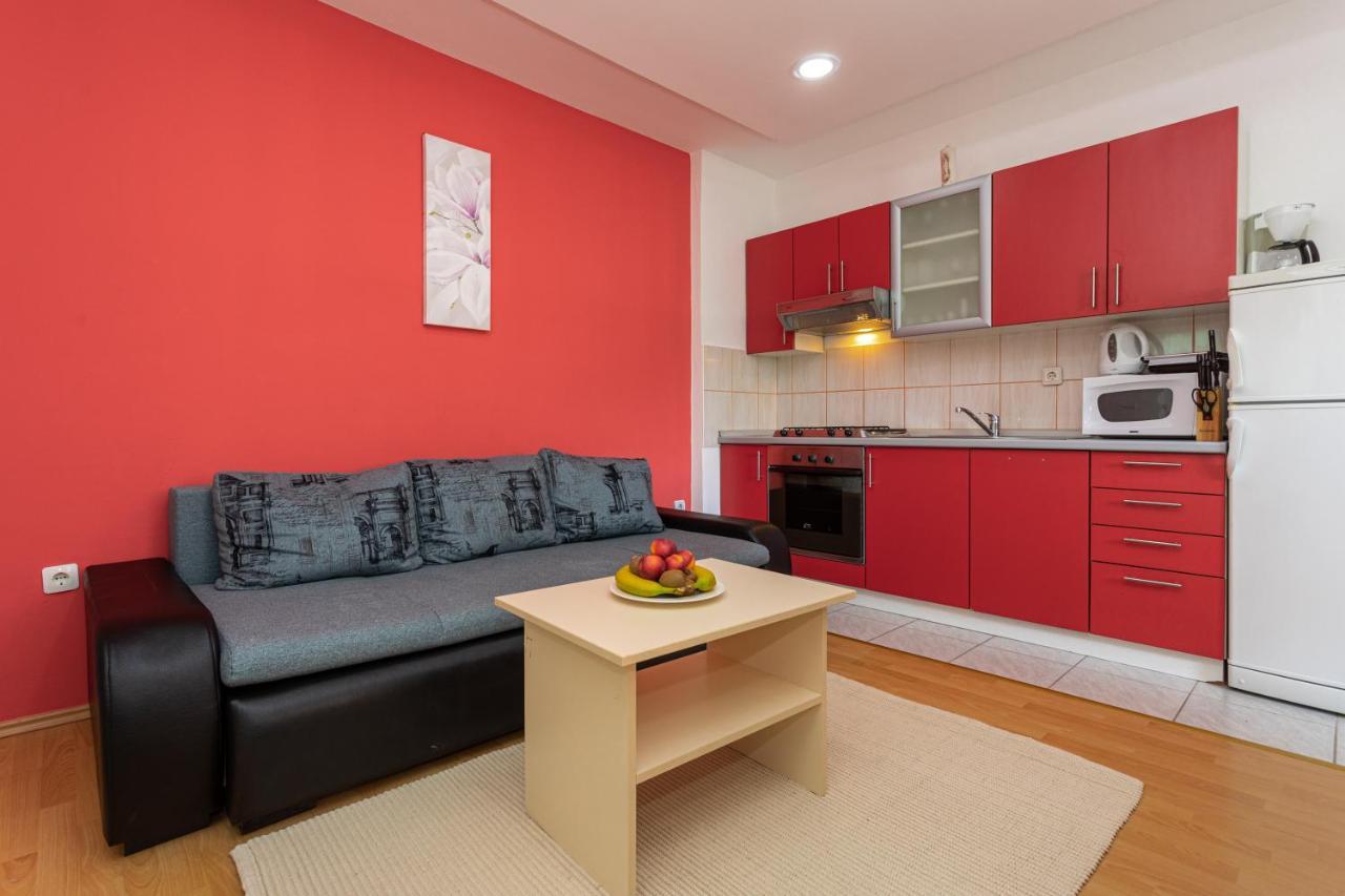 Apartments La Natalli Baška Eksteriør billede