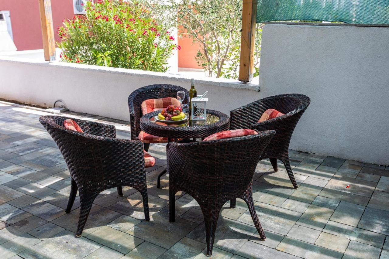 Apartments La Natalli Baška Eksteriør billede